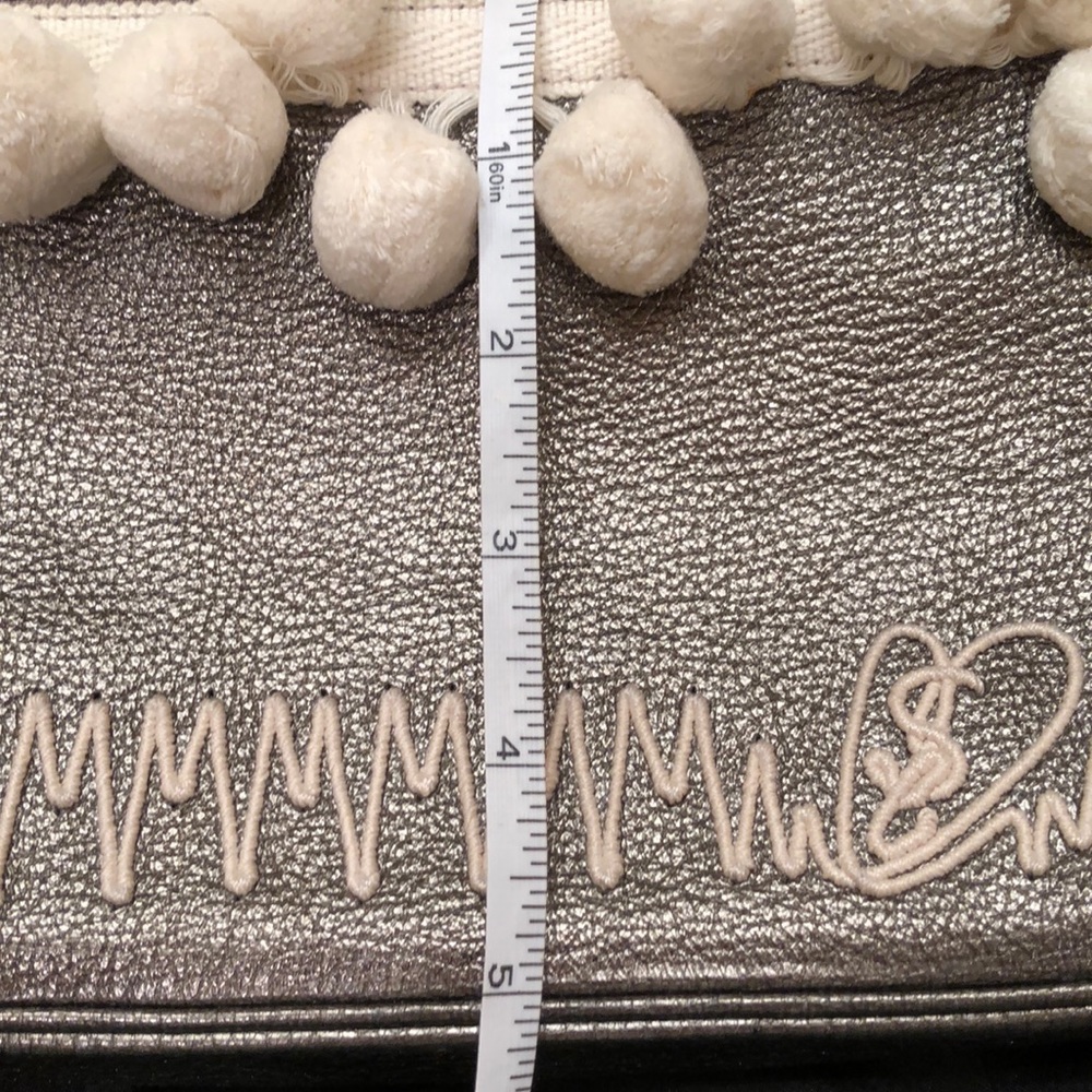 Yves Saint Laurent Pewter Leather Bag - Picture 9 of 16